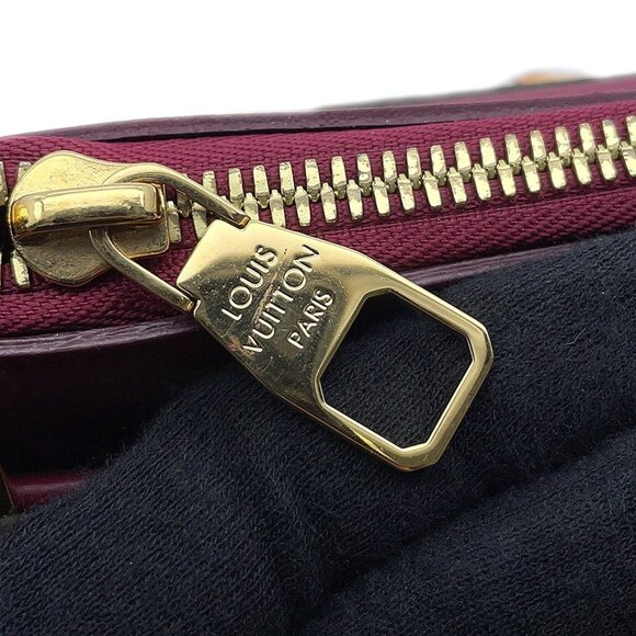 LOUIS VUITTON Brown Monogram Shoulder Bag - Picture 7 of 16